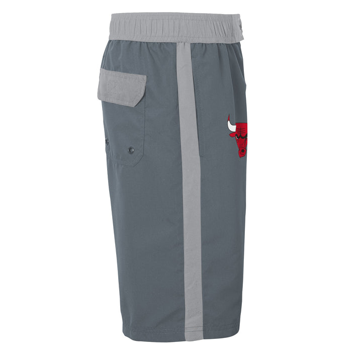 Outerstuff Chicago Bulls NBA Boys Youth (8-20) Heat-Wave Swim Shorts, Grey