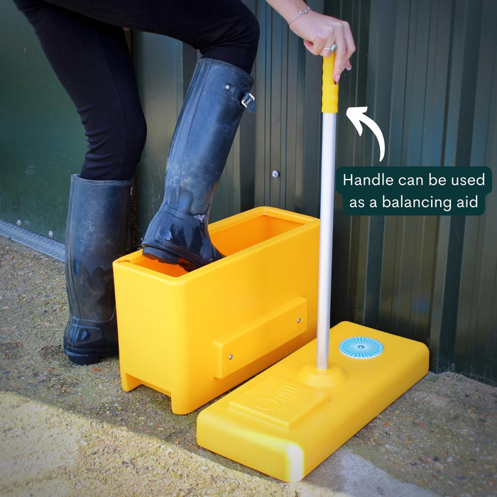 Quill Cleaning Boot Dip, Quill Disinfecting Boot Dip & Sign